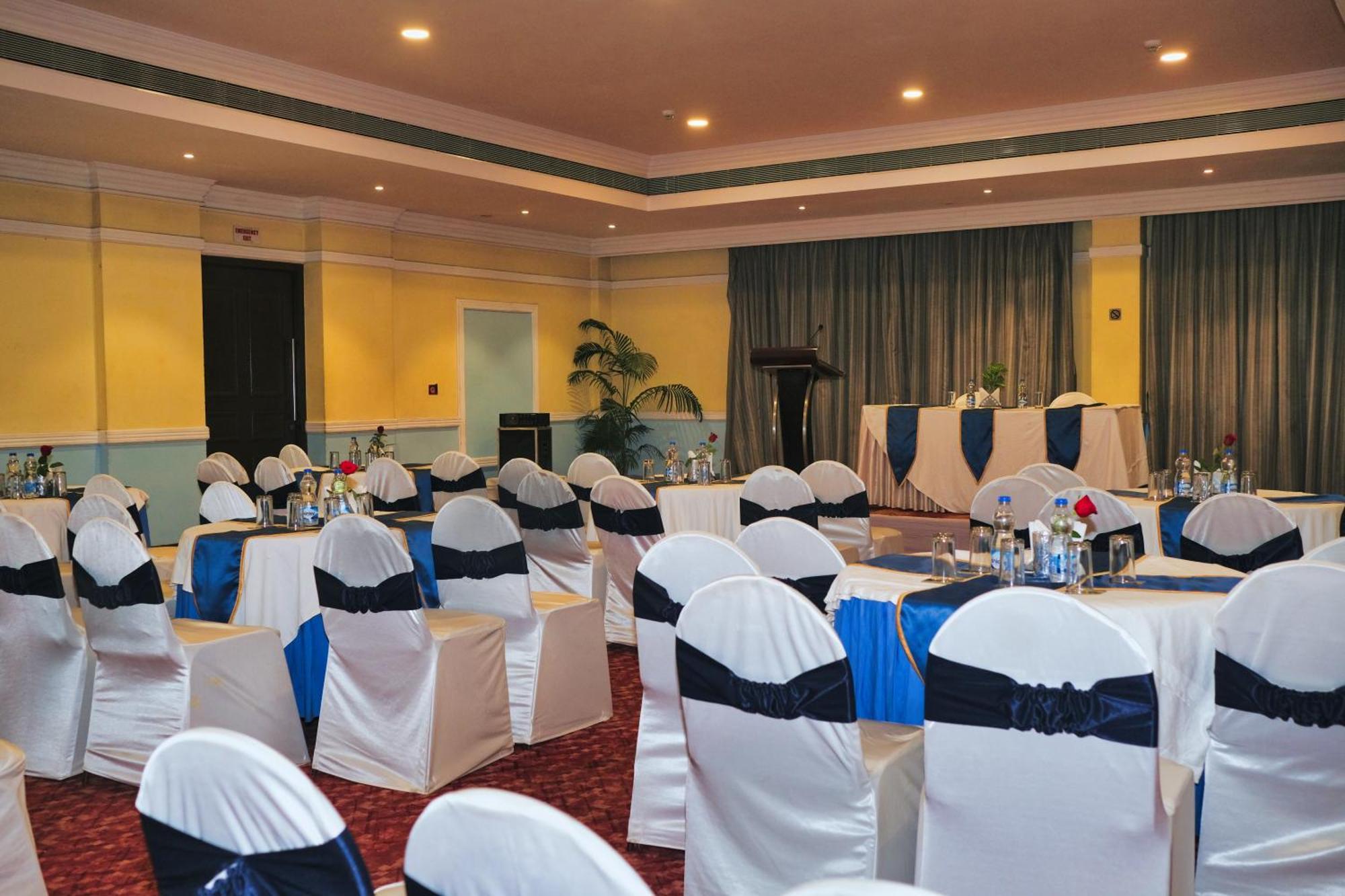 Peerless Hotel Durgapur Exterior foto
